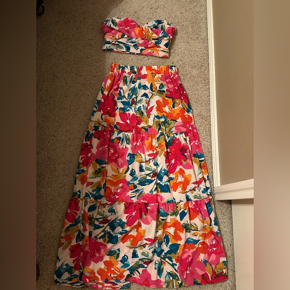 Floral Two-Piece Set with Skirt and Top